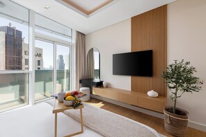 Deluxe Apartment, 2 Bedrooms, Non Smoking, Canal View | Free WiFi, bed sheets - Maison Privee - Dazzling Downtown Retreat w/ Panoramic City Views (Dubai)