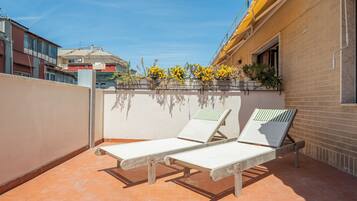 Appartamento, balcone, vista città | Terrazza/patio