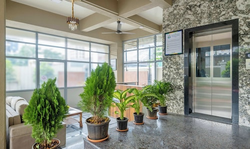 Treebo Sunrise Apartments