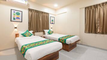 Standard Double Room | Iron/ironing board