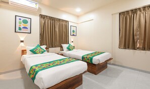 Tabla de planchar con plancha