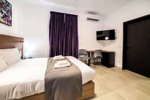 1 Schlafzimmer, Bügeleisen/Bügelbrett, WLAN, Bettwäsche