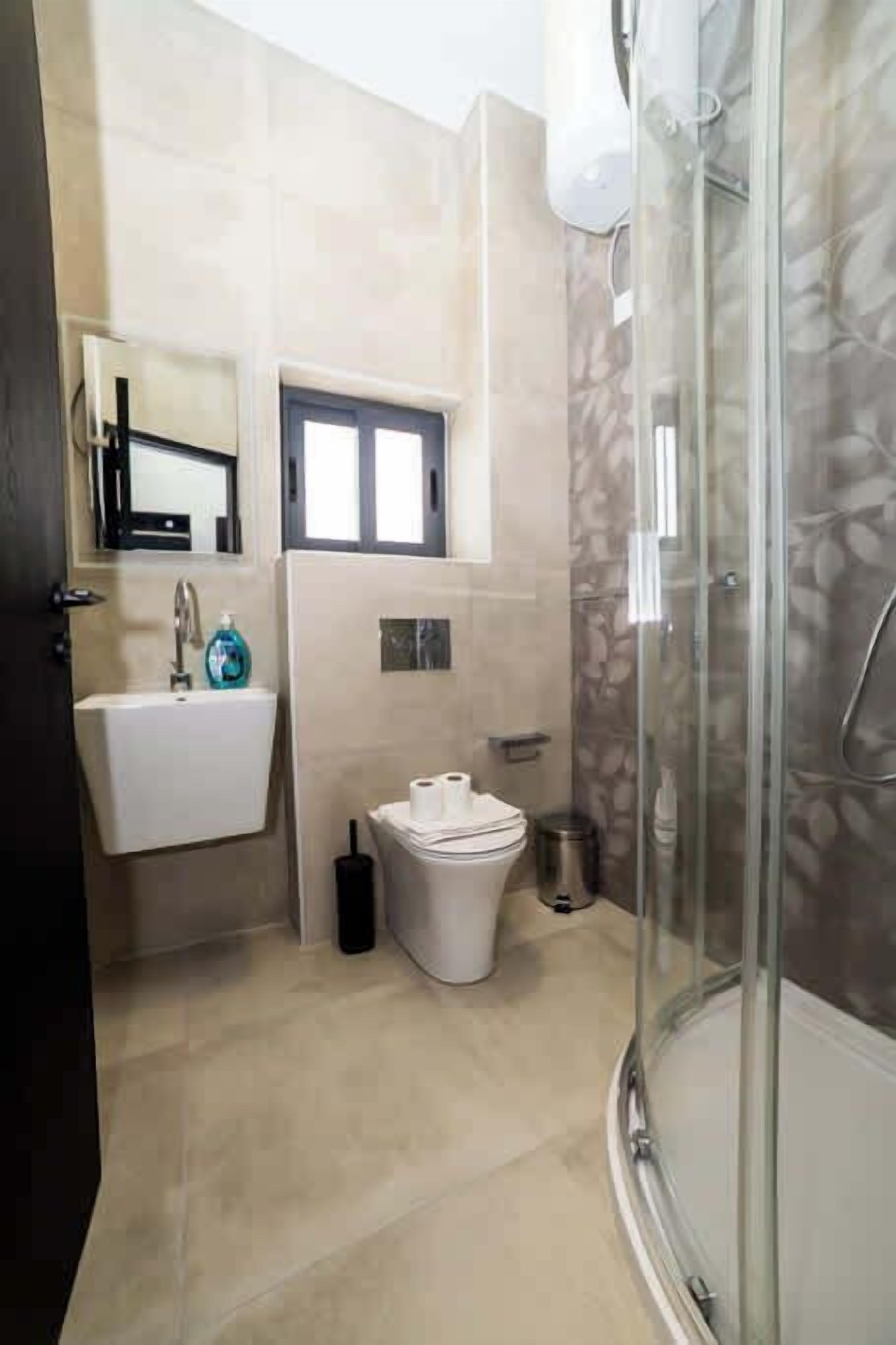 Een douche, een haardroger