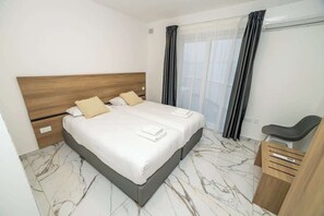 3 Schlafzimmer, Bügeleisen/Bügelbrett, WLAN, Bettwäsche