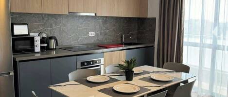 Fridge, microwave, oven, dishwasher