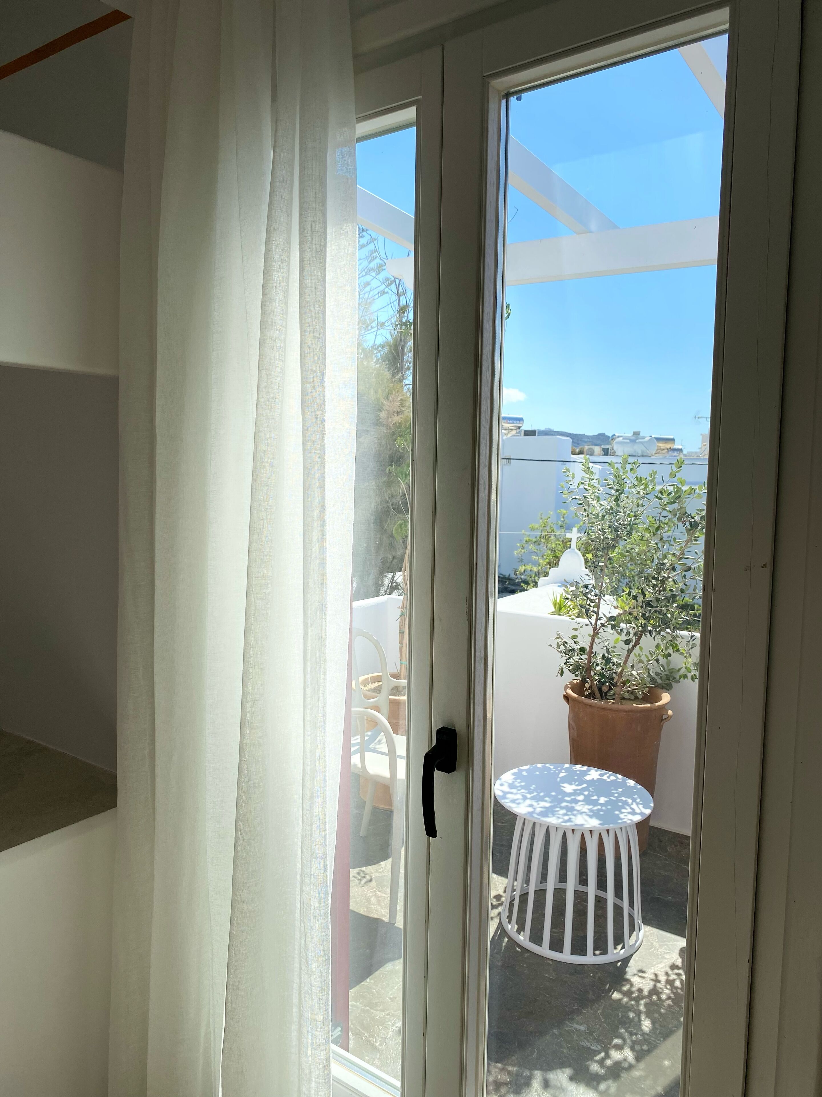 Junior Suite | In-room safe, laptop workspace, blackout drapes, soundproofing