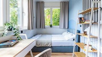 Apartment | Iron/ironing board, free WiFi