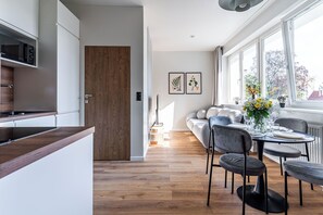 Apartment | Living area | Flat-screen TV - Imperial Apartments - Natura (Sopot)