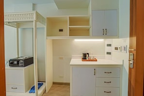 Standard Double Room | Free WiFi