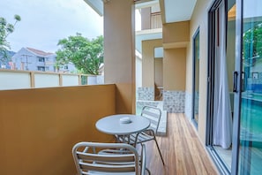 Deluxe Double or Twin Room, Balcony, Pool View | Free WiFi