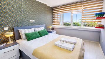 Familienapartment, 2 Schlafzimmer, eigenes Bad, Stadtblick