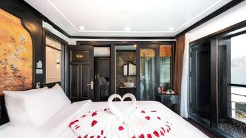 Minibar, in-room safe, individually furnished, desk
