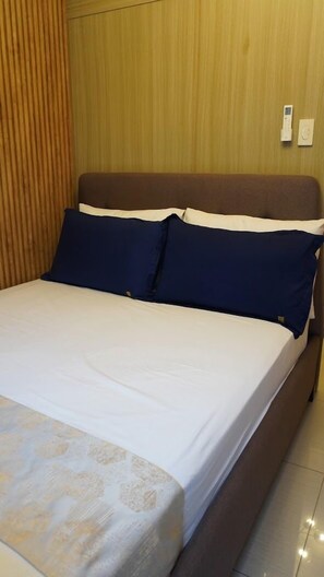 Standard Apartment | Free WiFi - Shore 1 Tower C2 Unit 862 (Pasay)