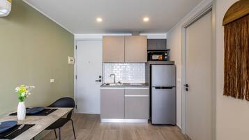 Apartment, Balkon, Bergblick | Eigene Kochnische