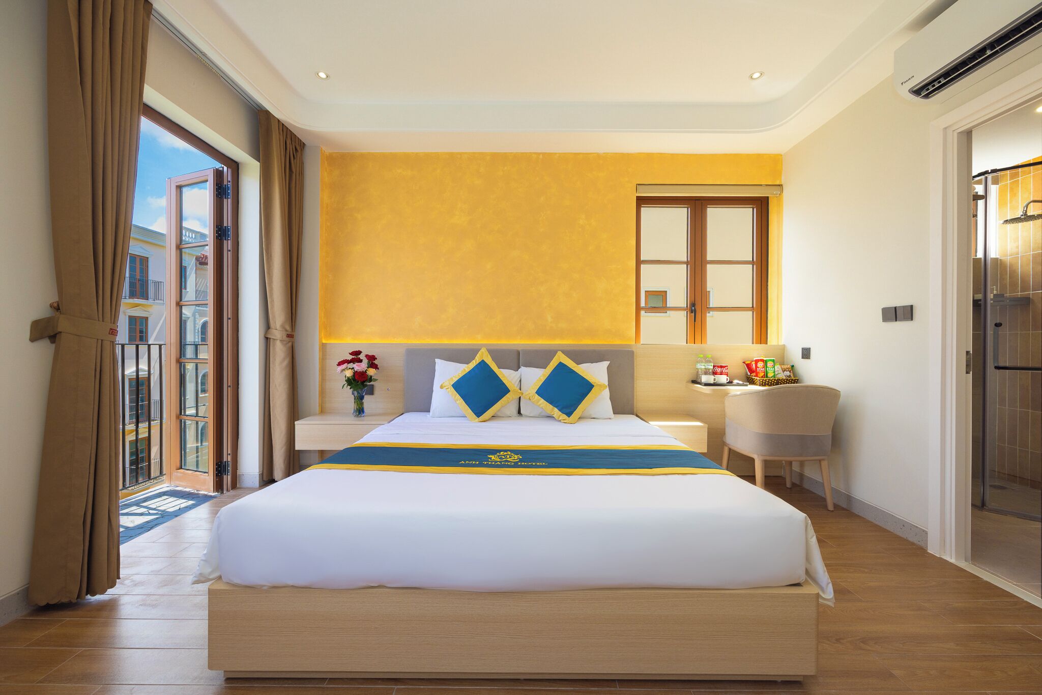 デラックス スタジオ バルコニー シティビュー | WiFi (無料)