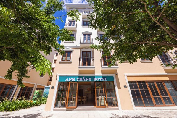 Front of property - Anh Thang Hotel (Phu Quoc)