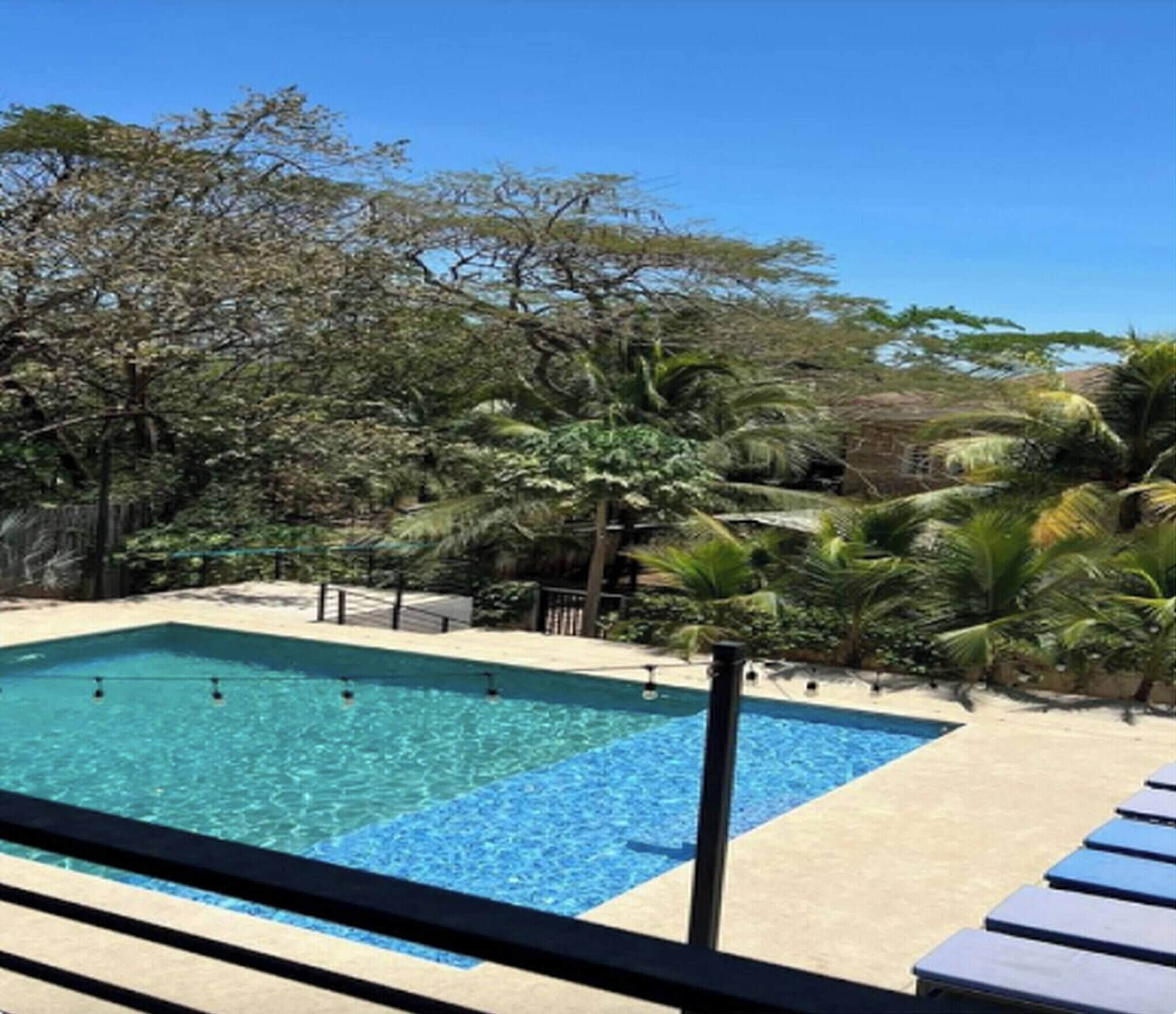 Casa, 3 habitaciones, para fumadores, balcón | Alberca