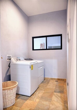 Ferienhaus, 3 Schlafzimmer, Raucher, Balkon | Wäschereiservice