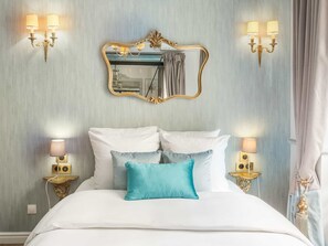 Apartment, City View | View from room - Merveil Luxury Suite - Louvre Rambuteau (Paris)