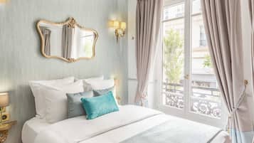 Appartement, vue ville | Literie hypoallergénique, surmatelas, coffres-forts dans les chambres