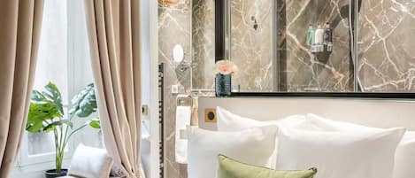 Apartment, City View | Hypo-allergenic bedding, pillowtop beds, in-room safe