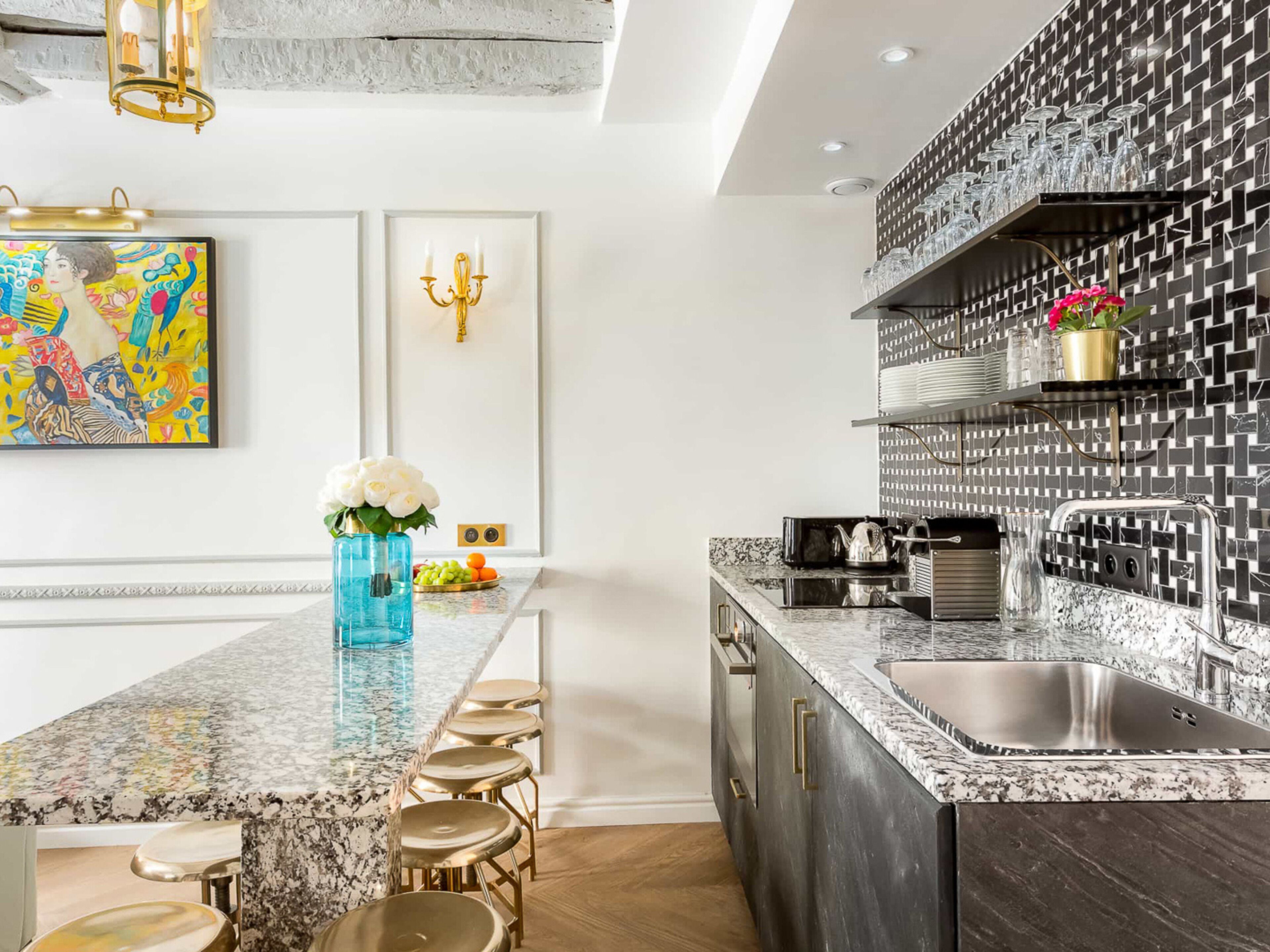 Apartment, City View | Private kitchen