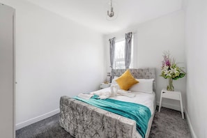 House, 2 Bedrooms