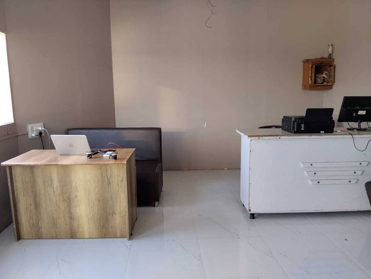 Habitación Deluxe, vista a la ciudad | Área de sala de estar