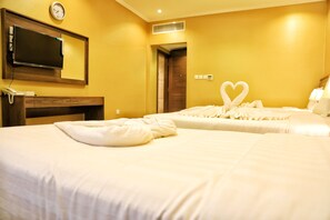 Family Quadruple Room | Free WiFi