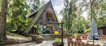 Bungalow '6 - Finnhütte' with Private Terrace and Shared Garden