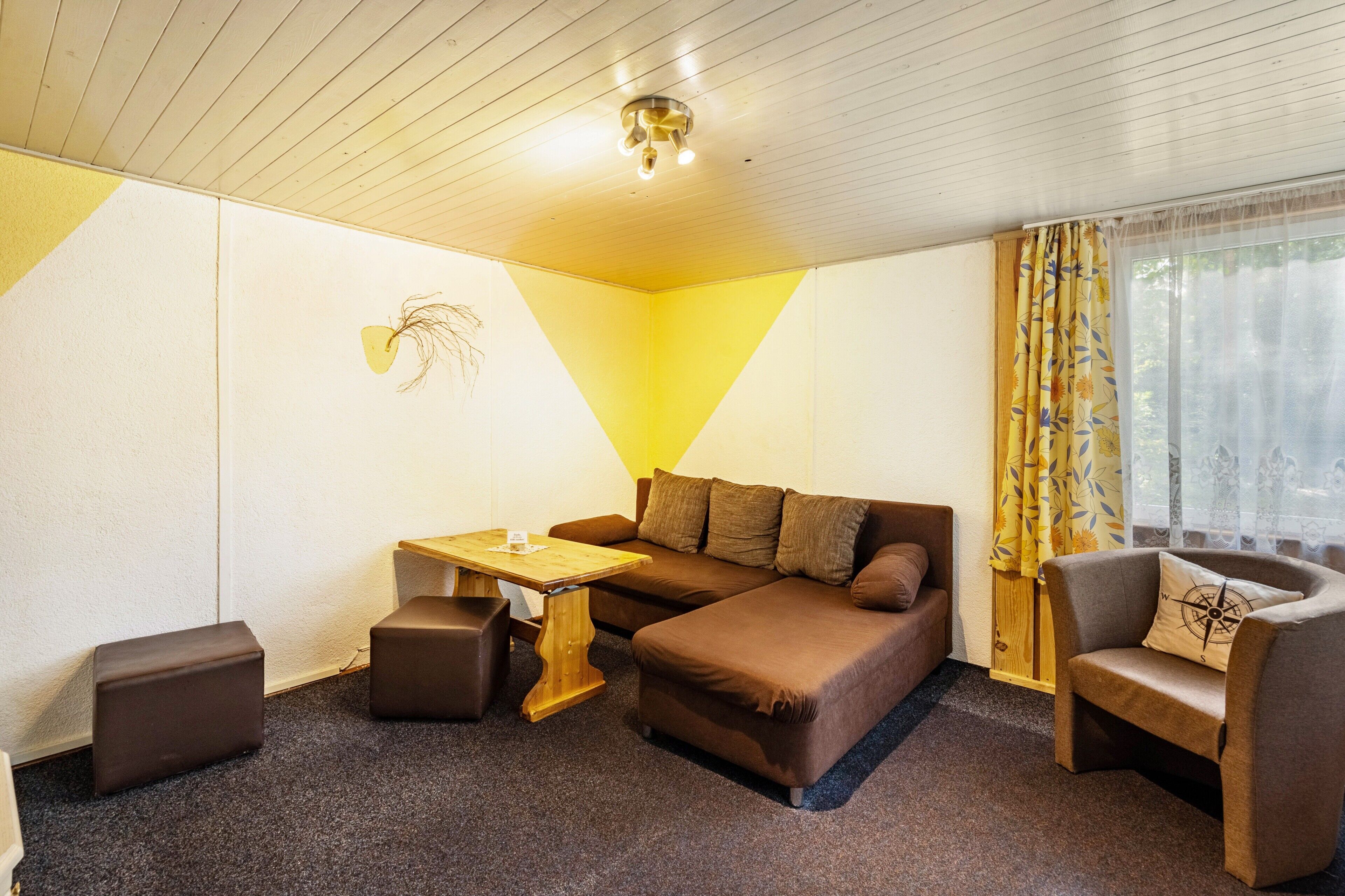 Televisión, mesa de ping pong