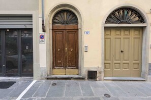 Exterior detail - Verrazzano Loft by MMega (Florence)
