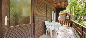 Bungalow '10 - Finnhütte' with Private Terrace and Shared Garden