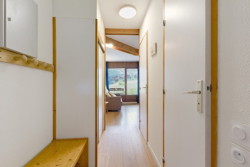 Maison De Vacances 'Les Cimes - Vue Grand Veymont' Avec Vue Sur La Montagne Et Terrasse Privée - Gresse-en-Vercors