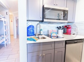 Microwave, oven, stovetop, dishwasher
