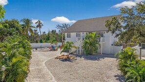 Property grounds - Lower Villa Nature View-Heated Pool/Block to Sand (Fort Myers Beach)