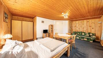 2 Schlafzimmer, Bettwäsche