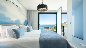 3 habitaciones, tabla de planchar con plancha y cuna de viaje 