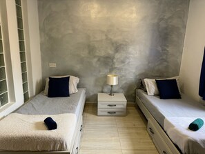 4 多间卧室、上网接入