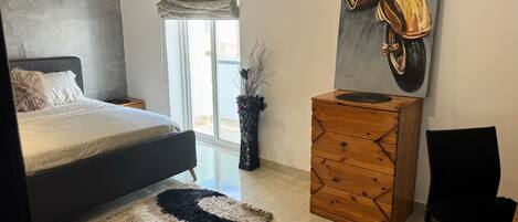 4 bedrooms, internet