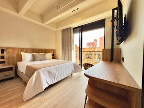 9 bedrooms, iron/ironing board, WiFi, bed sheets - 1 minute from Sabaneta Park! Modern rooms, breakfast included, (Sabaneta)