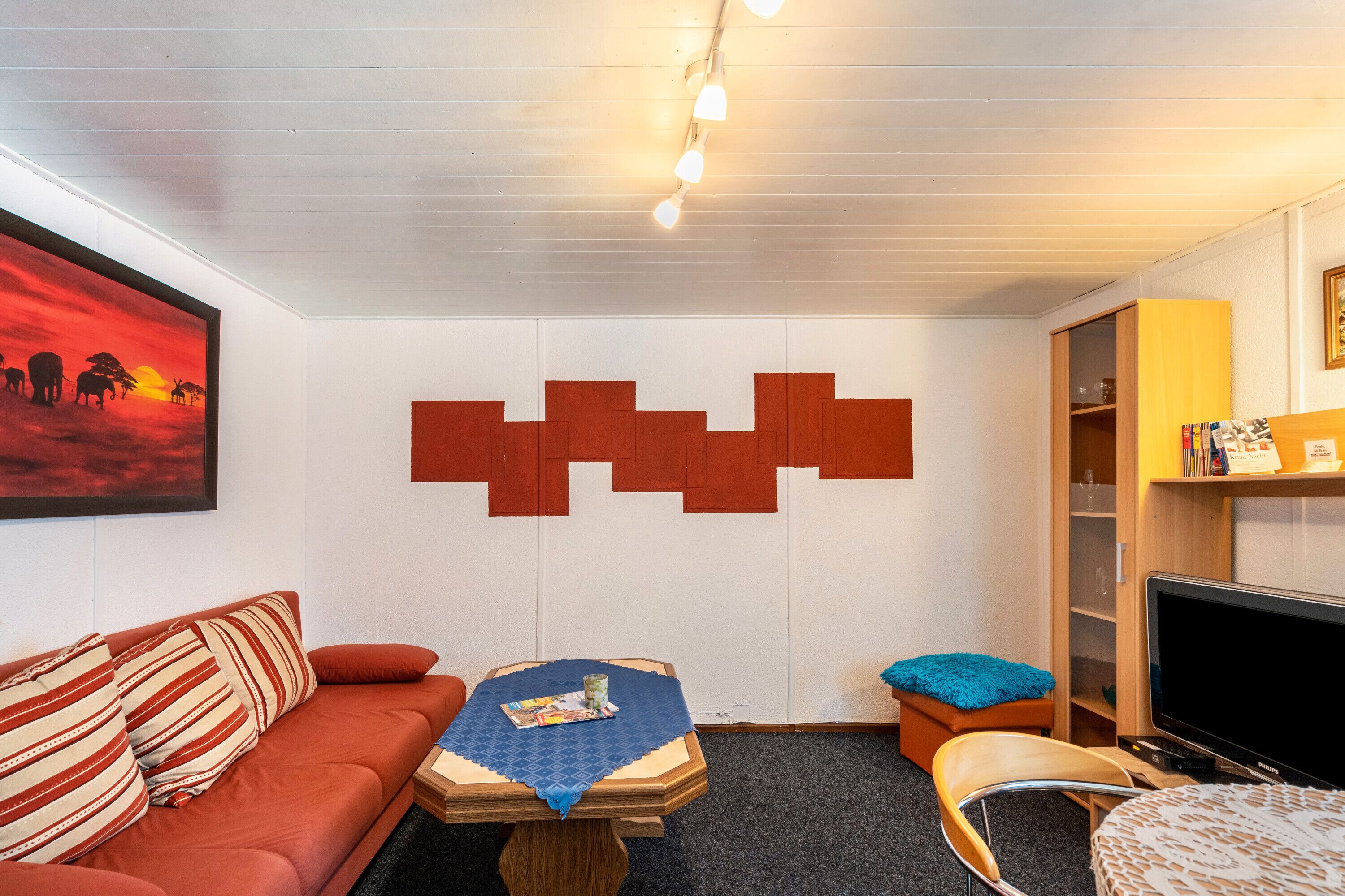 Fernseher, Tischtennisplatte