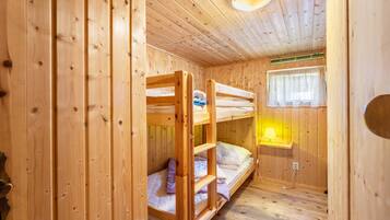 2 soverom og sengetøy