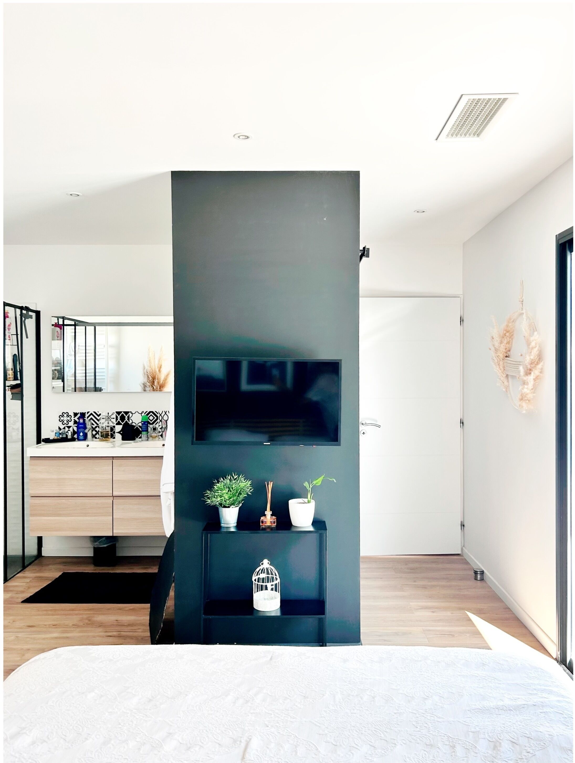 3 間睡房、熨斗/熨衫板、上網、床單