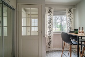 Dining - Starveil Studio 104 by Aavalevi Holidays (Levi)