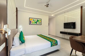 Premium Double Room | Desk, iron/ironing board -  Treebo Tranquil Inn Marathahalli (Bengaluru)
