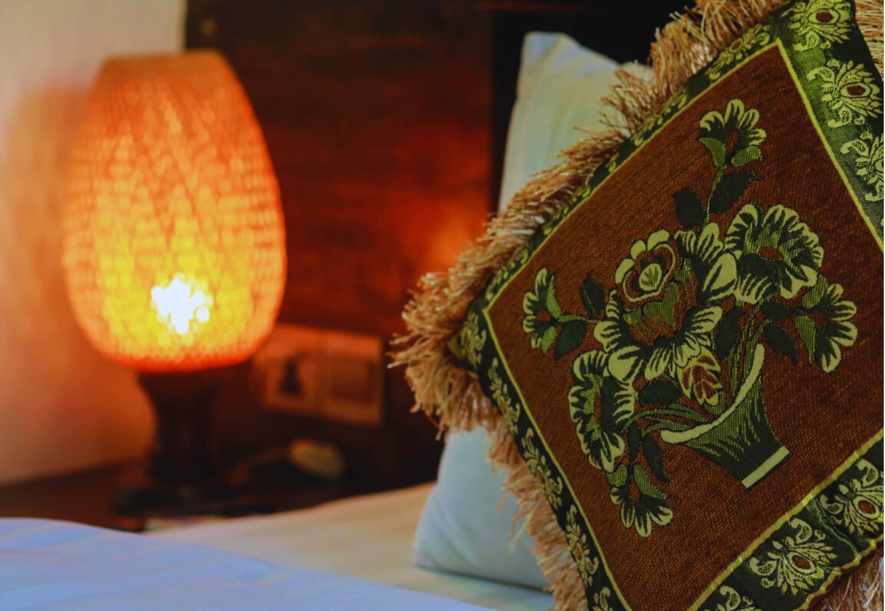 Deluxe King Balcony City View | Egyptian cotton sheets, premium bedding, minibar, soundproofing