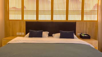 Room, Multiple Bedrooms, Accessible, Smoking | 11 bedrooms