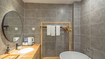 Room, Multiple Bedrooms, Accessible, Smoking | Bathroom