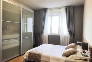 Room - Venice Station Apart. 86sqm 4 rooms (Venice)